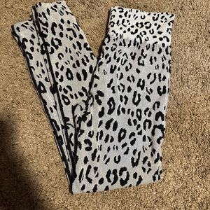 Size small white cheetah leggings with butt scrunch